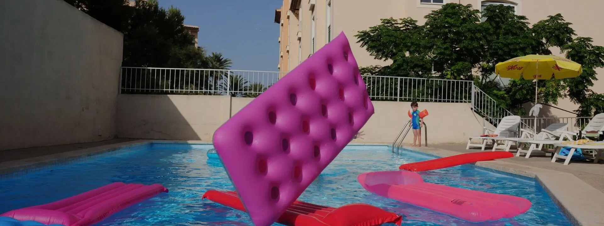 spécialistes en sécurité de piscine - undefined
